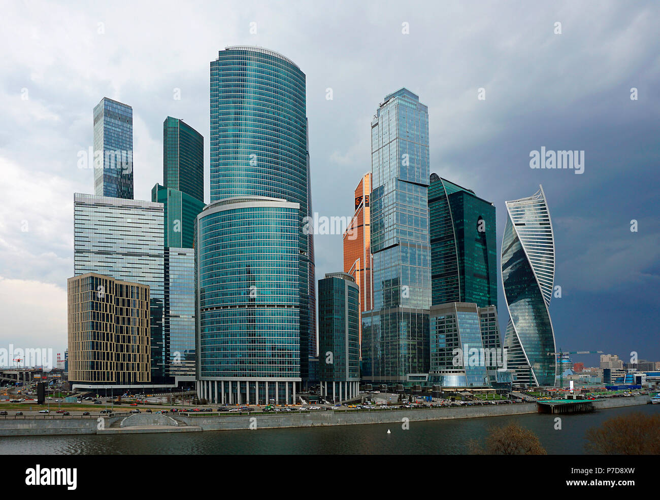 Skyline della città di Mosca, con (da sinistra) Oko Tower, Eurasia Tower, Naberezhnaya Tower, Mercurio City Tower, Gorod Stoliz Torri, Foto Stock