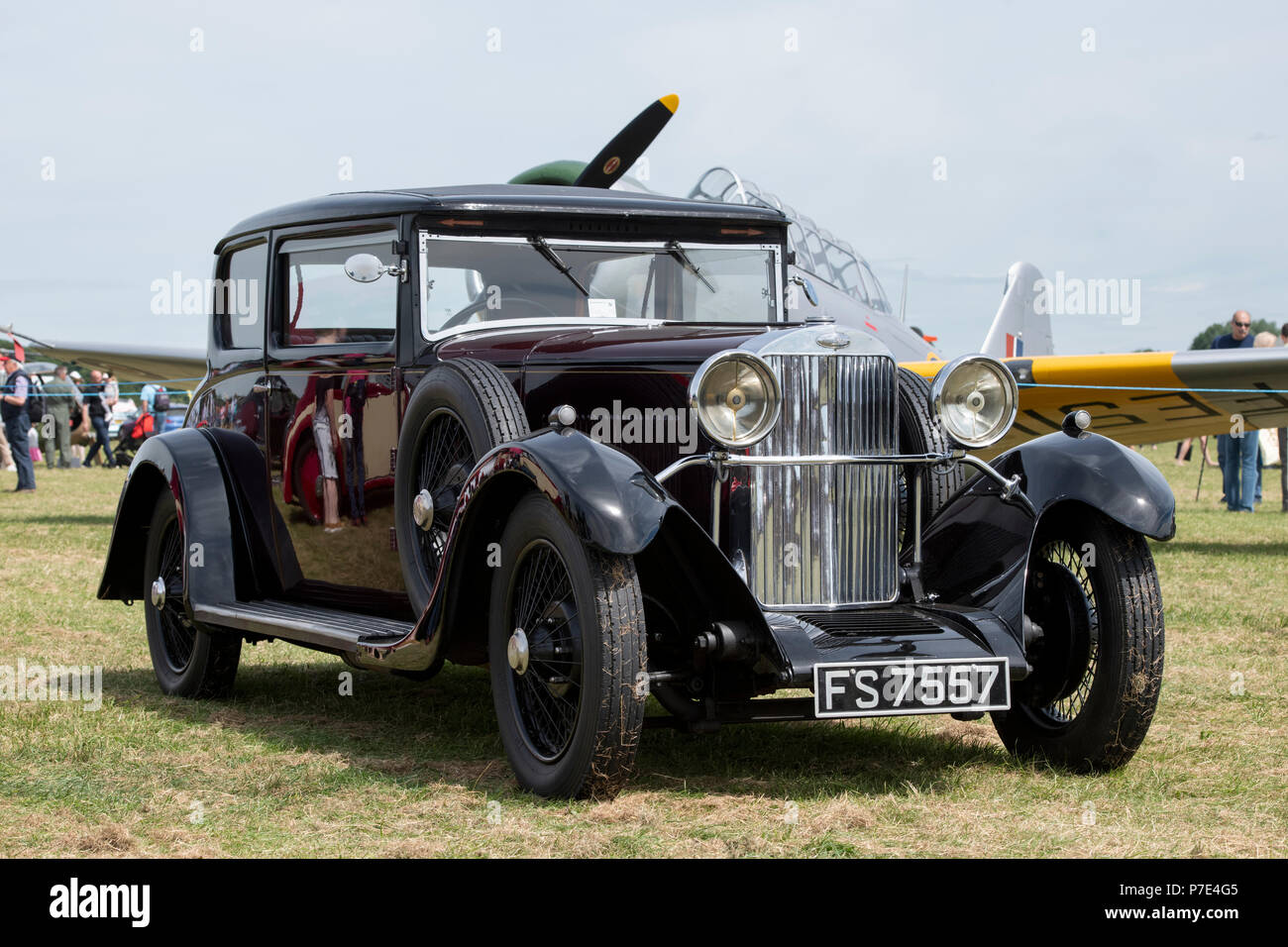 L'annata 1933 Sunbeam auto presso il festival di volano. Bicester Heritage Centre, Oxfordshire, Inghilterra Foto Stock