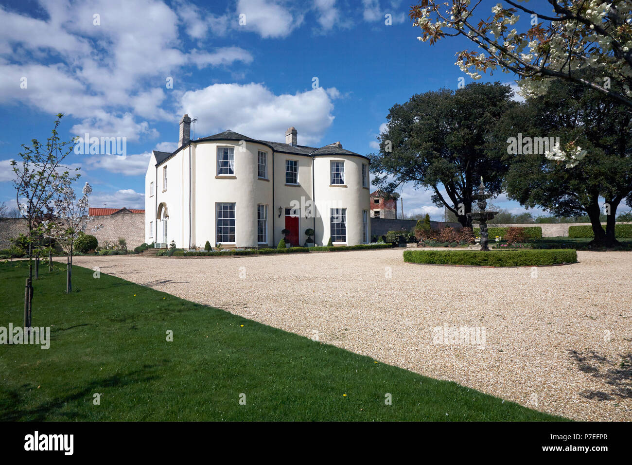 Rilasciato di proprietà privata bellissima country Manor House e fabbricati agricoli convertiti in prima classe di qualità case nel South Yorkshire Foto Stock
