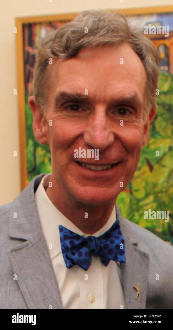 2014 Senatore Coon Incontra Bill Nye la Scienza Guy (ritagliato per Nye). Foto Stock
