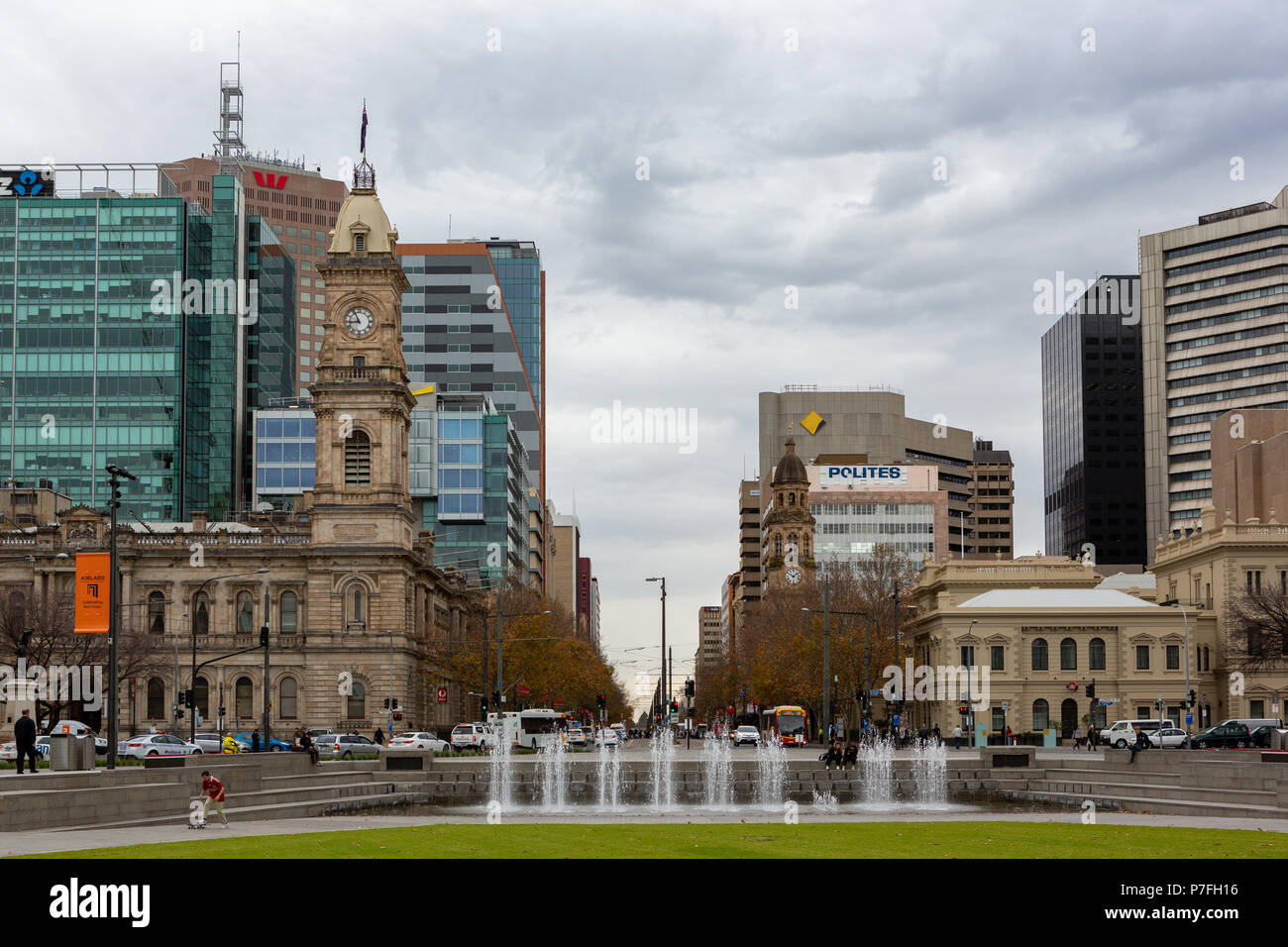 Il paesaggio urbano di adelaide feautring post office su Victoria Square Adelaide Australia del Sud il 4 Luglio 2018 Foto Stock