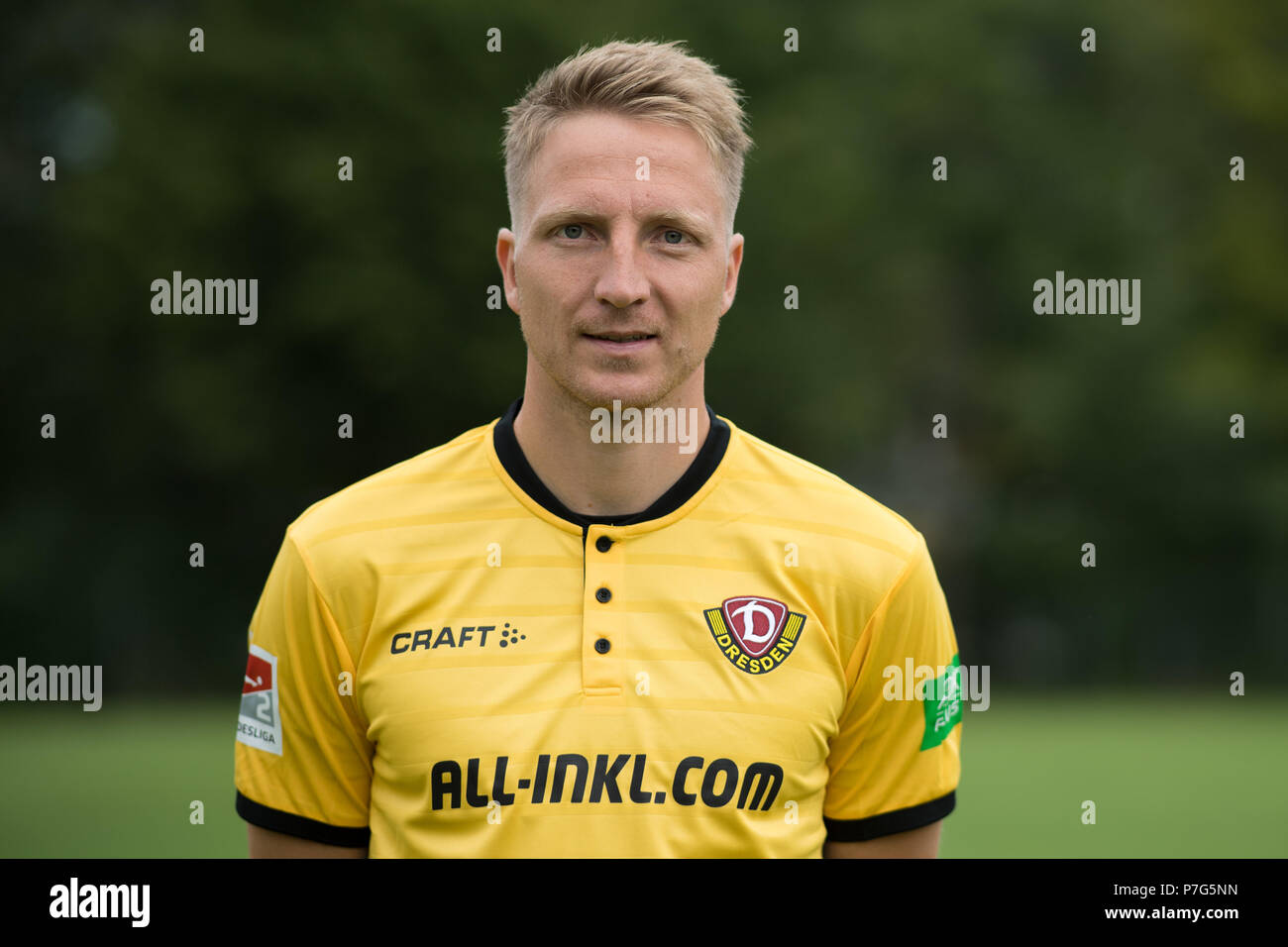 6 luglio 2018, Dresda, Germania - calcio, 2. Bundesliga: Photocall di SG Dynamo Dresden per la stagione 2018/19 all'addestramento Großer Garten. Marco Hartmann (6). Foto: Monika Skolimowska/dpa-Zentralbild/dpa Foto Stock