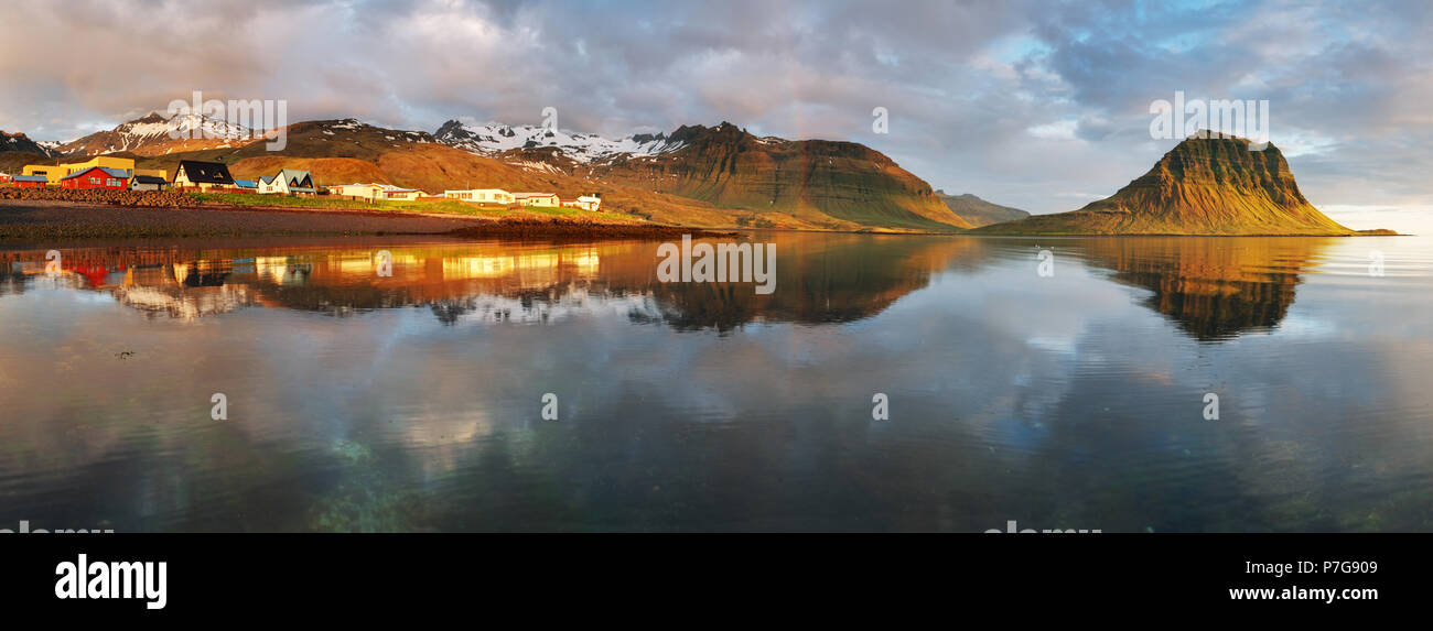 Bella montagna Paese Islanda Foto Stock