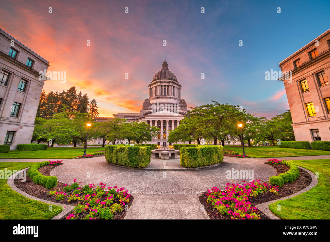 Olympia, Washington, Stati Uniti d'America lo State Capitol Building al crepuscolo. Foto Stock