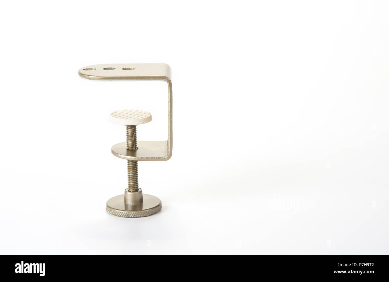 Morsetto per tavolo isolato sul bianco Foto Stock