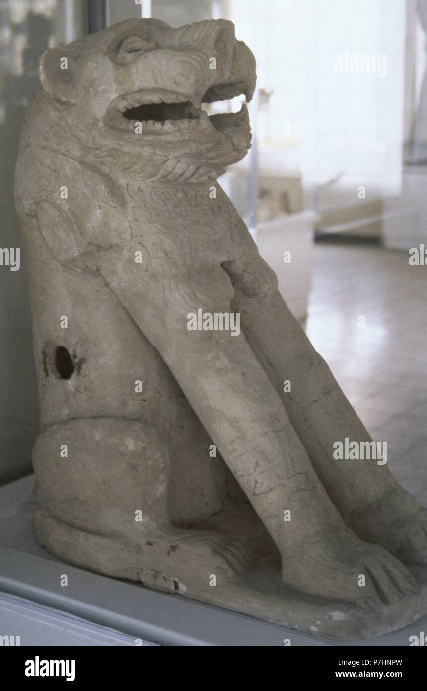 Leonessa di terracotta. Da Susa, Iran, c. 2200 BC. Il Museo Nazionale dell'Iran. Tehran. Foto Stock