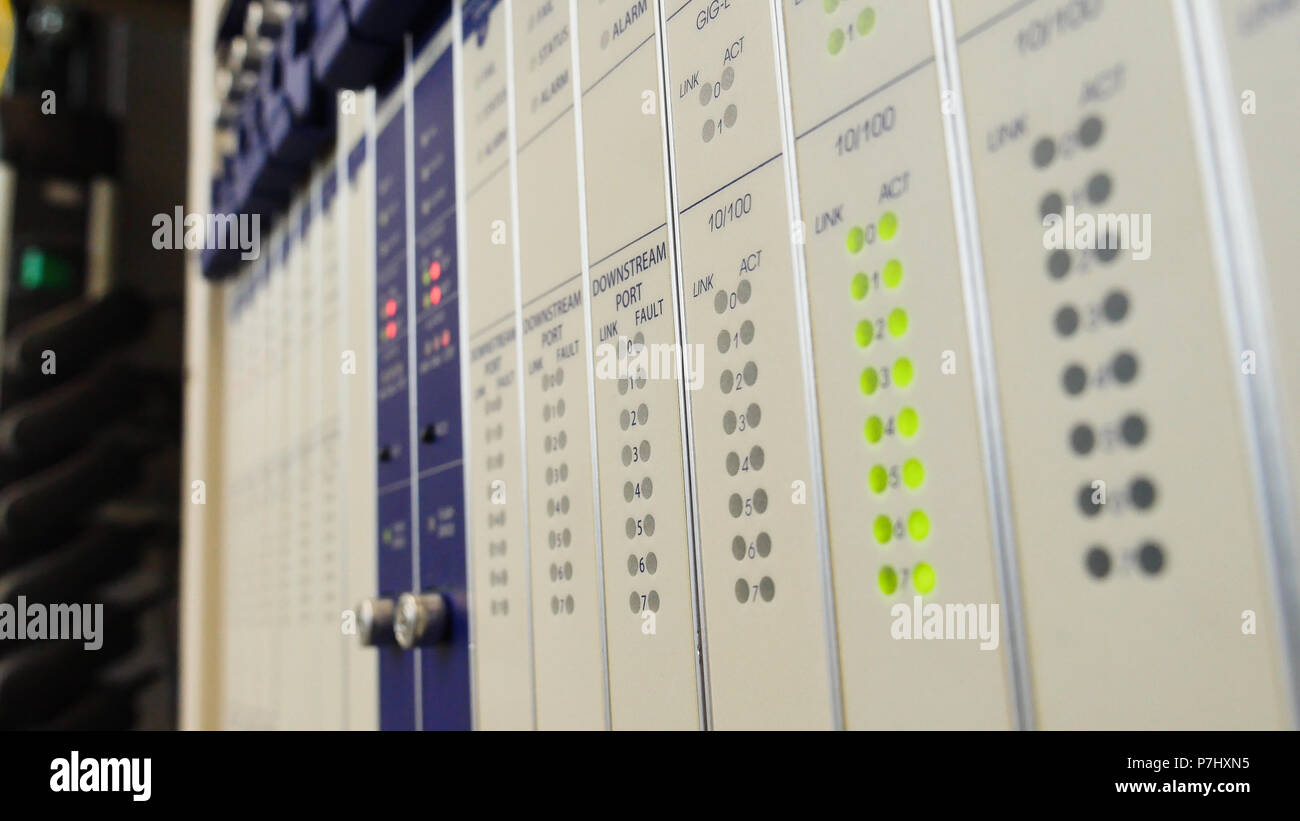 Il CMTS schede utilizzate dagli ISP in industria di rete Foto Stock