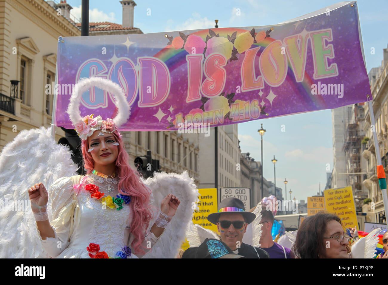 Londra, Regno Unito. Il 7 luglio 2018. Sostenitori cristiani di orgoglio in London Credit: Alex Cavendish/Alamy Live News Foto Stock