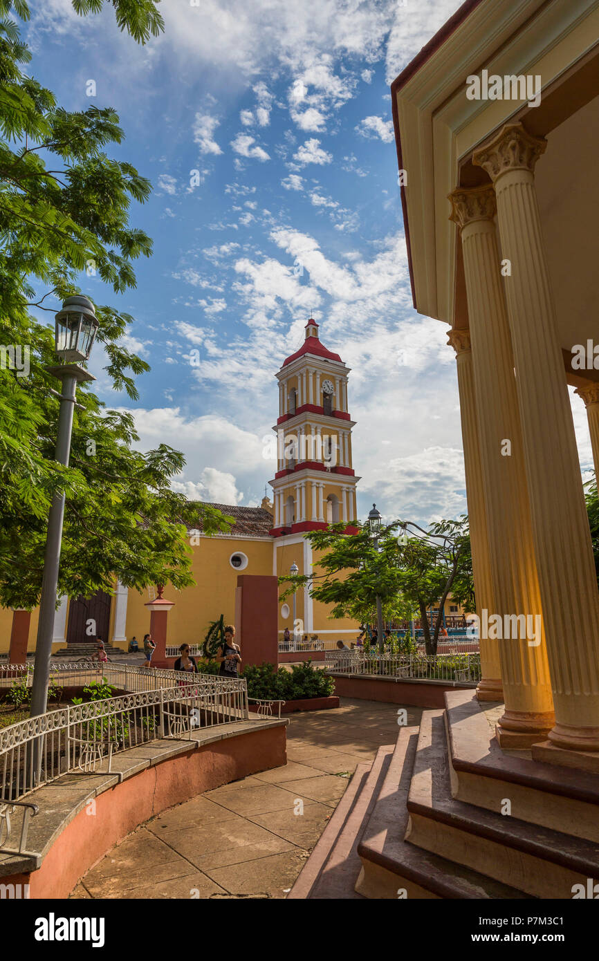 San Juan Batista Chiesa, Plaza Marti, Remedios, Santa Clara Provincia, Cuba, Cuba, Antille Maggiori, dei Caraibi Foto Stock