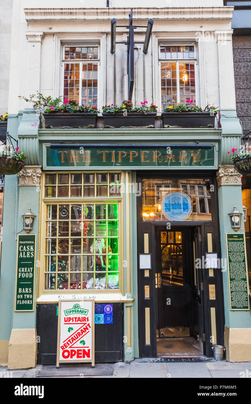 Inghilterra, Londra, la città di Londra, Tipperary Pub Foto Stock