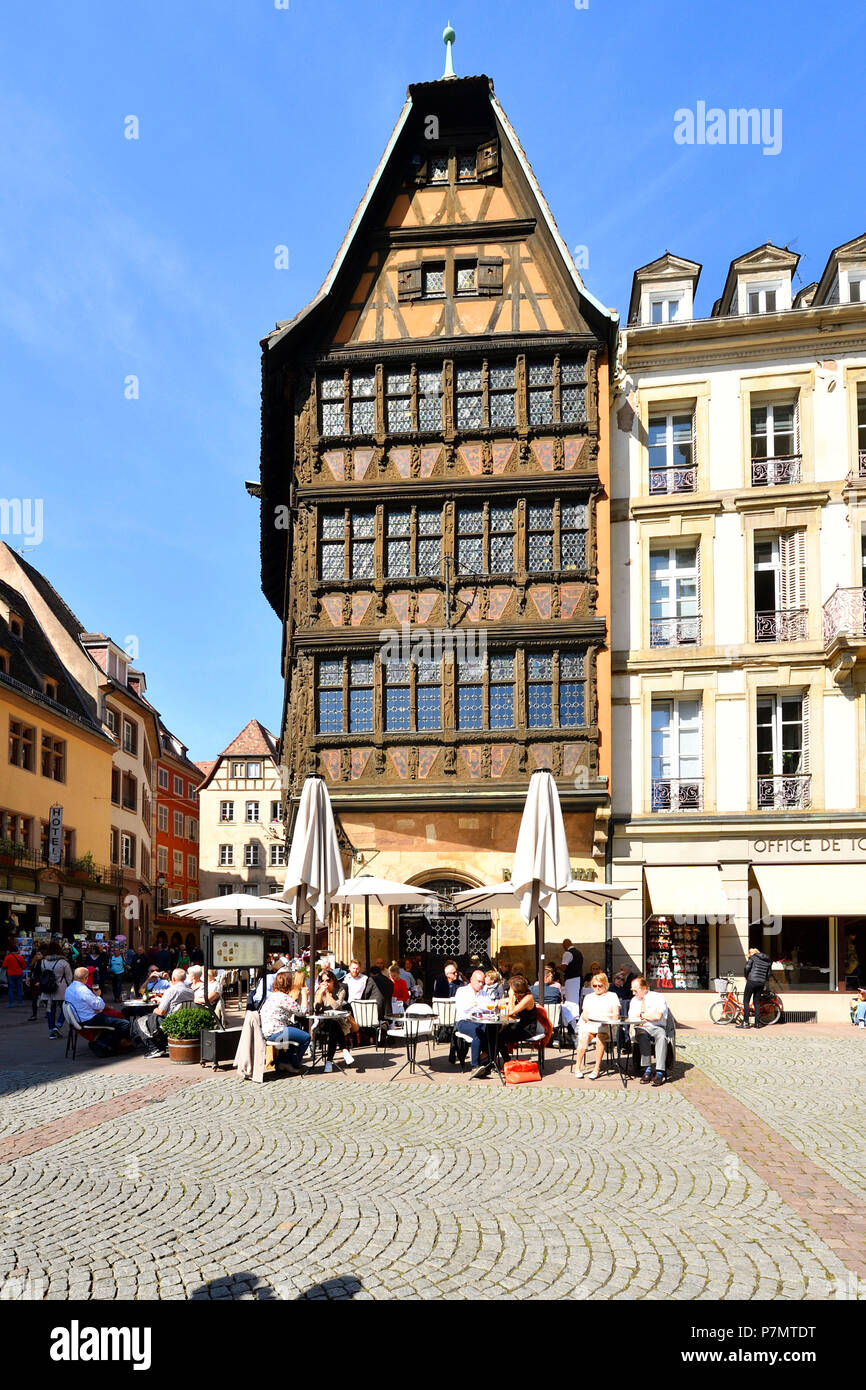 Francia, Bas Rhin, Strasburgo, città vecchia elencati come patrimonio mondiale dall' UNESCO, Place de la Cathedrale, Maison Kammerzell del XV-XVI secolo Foto Stock