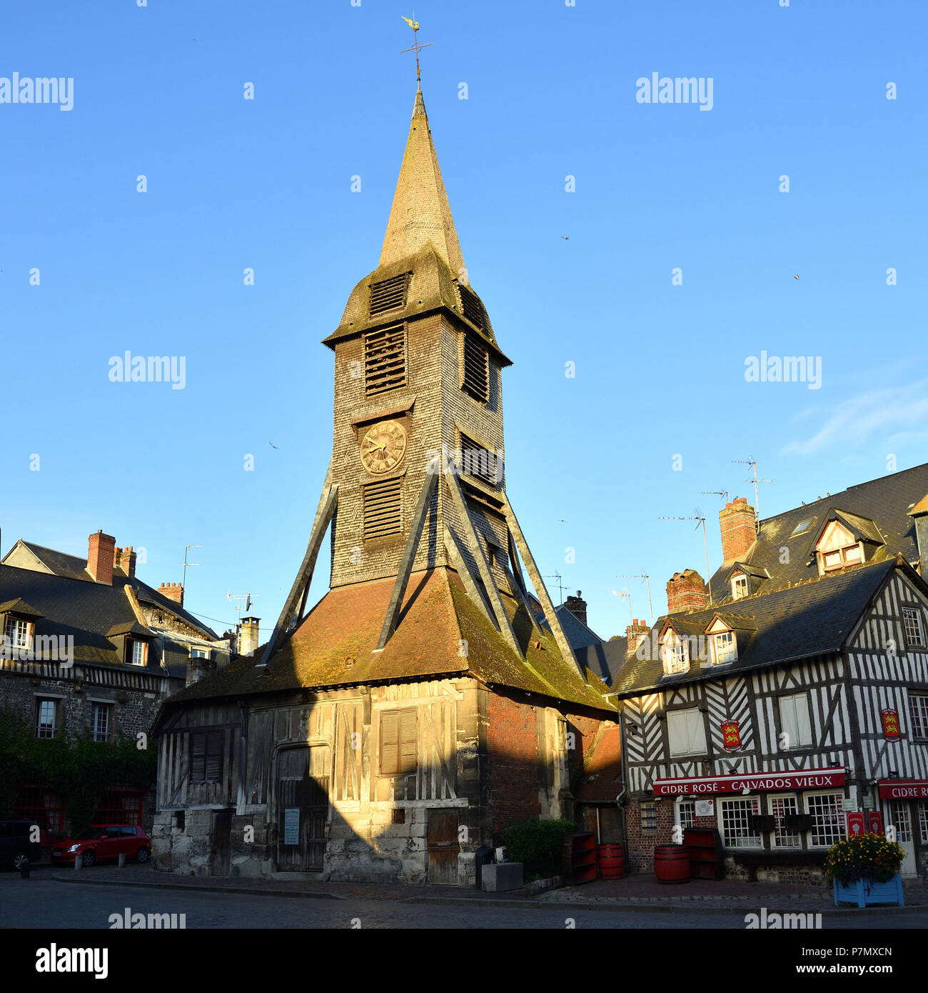 Francia, Calvados, Pays d'Auge, Honfleur, Sainte Catherine chiesa, la torre campanaria Foto Stock