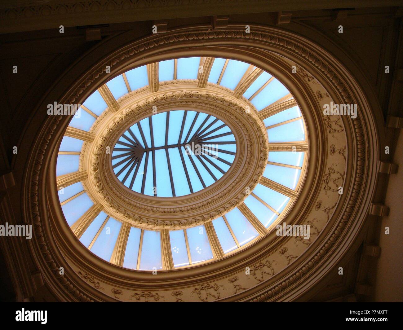 CUPULA DE CRISTAL DE LA Fundacion Juan March - EDIFICIO DE LA ANTIGUA BANCA MARCH ACTUALMENTE MUSEO DE ARTE CONTEMPORANEO. Posizione: Fundacion Juan March, PALMA, Spagna. Foto Stock