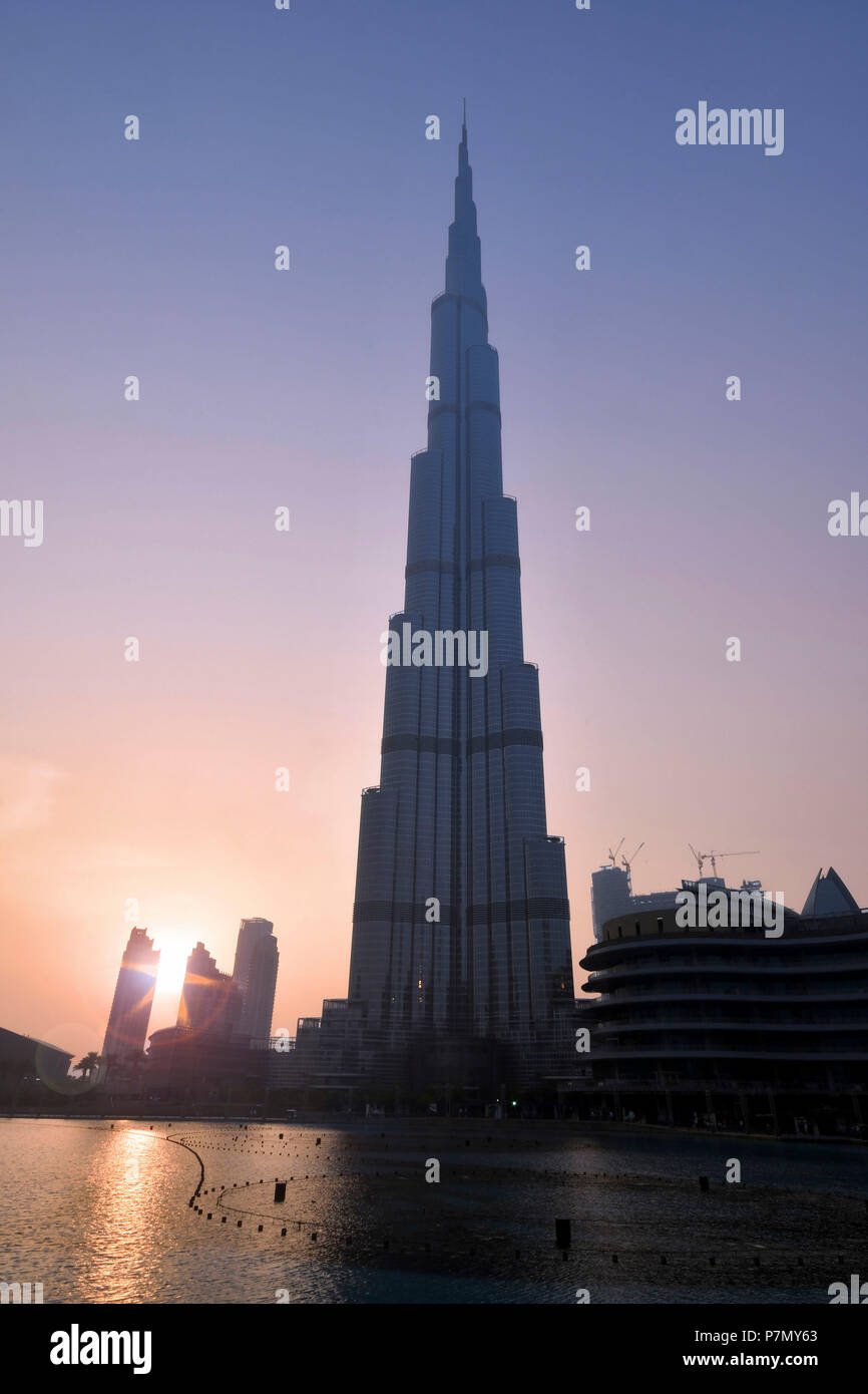 Il Burj Khalifa, Emirati Arabi Uniti, Emirati, Medio Oriente, medio-orientale Foto Stock