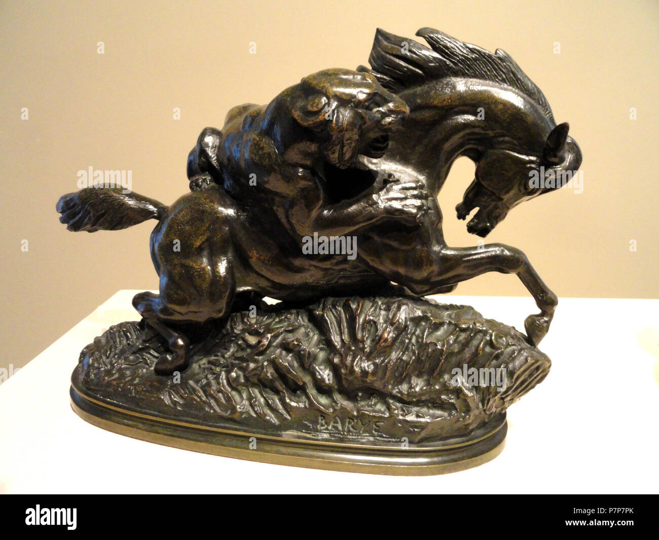 Inglese: Cavallo attaccato da una tigre, da Antoine-Louis Barye - National Gallery of Art di Washington DC, Stati Uniti d'America. Questa illustrazione è perché lo scultore morì oltre 70 anni fa. 7 aprile 2013, 11:14:38 199 cavallo attaccato da una tigre, da Antoine-Louis Barye, modello 1837 o prima, cast eventualmente dopo il 1875, bronzo - National Gallery of Art di Washington - DSC08714 Foto Stock