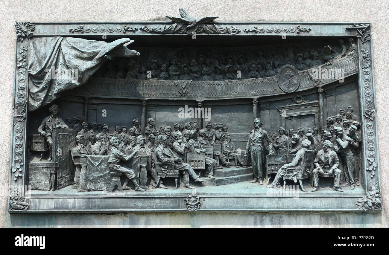 Inglese: Daniel Webster Memorial - Scott Circle, Washington, DC, Stati Uniti d'America. Scultore: Gaetano Trentanove (1858 - 1937). Questa illustrazione è in quanto l'artista morì più di 70 anni fa. 11 giugno 2015, 10:33:19 102 Daniel Webster Memorial - Washington, DC - DSC05560 Foto Stock Inglese: Daniel Webster Memorial - Scott Circle, Washington, DC, Stati Uniti d'America. Scultore: Gaetano Trentanove (1858 - 1937). Questa illustrazione è in quanto l'artista morì più di 70 anni fa. 11 giugno 2015, 10:33:19 102 Daniel Webster Memorial - Washington, DC - DSC05560 Foto Stock