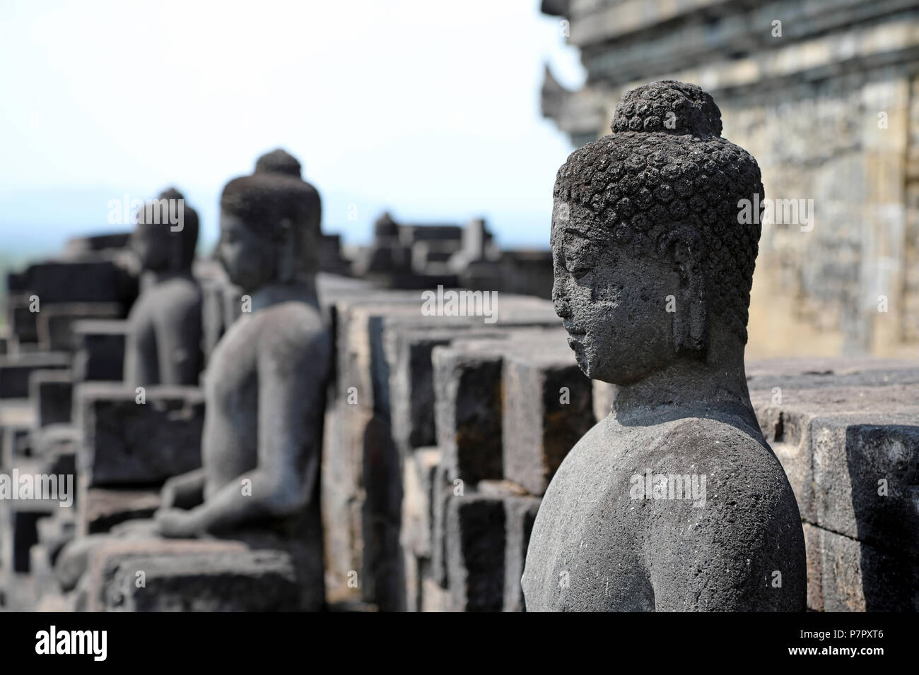 Borobudur, Indonesia - 23 Giugno 2018: Vista del tempio Buddhista di Borobudur, nei pressi di Jogjakarta Foto Stock