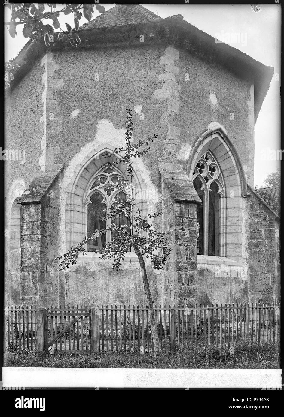 66 CH-NB - Aigle, Église, Fenêtre, vue partielle - Collezione Max van Berchem - EAD-7163 Foto Stock
