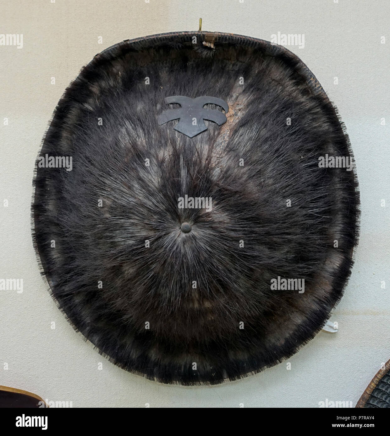 Inglese: visualizzare in Hakone Checkpoint Exhibition Hall - Hakone no Seki (barriera station) - Hakone, Giappone. Il 3 settembre 2016, 23:19:56 187 Hat - Hakone Checkpoint Exhibition Hall - Hakone no Seki (barriera station) - Hakone, Giappone - DSC06038 Foto Stock