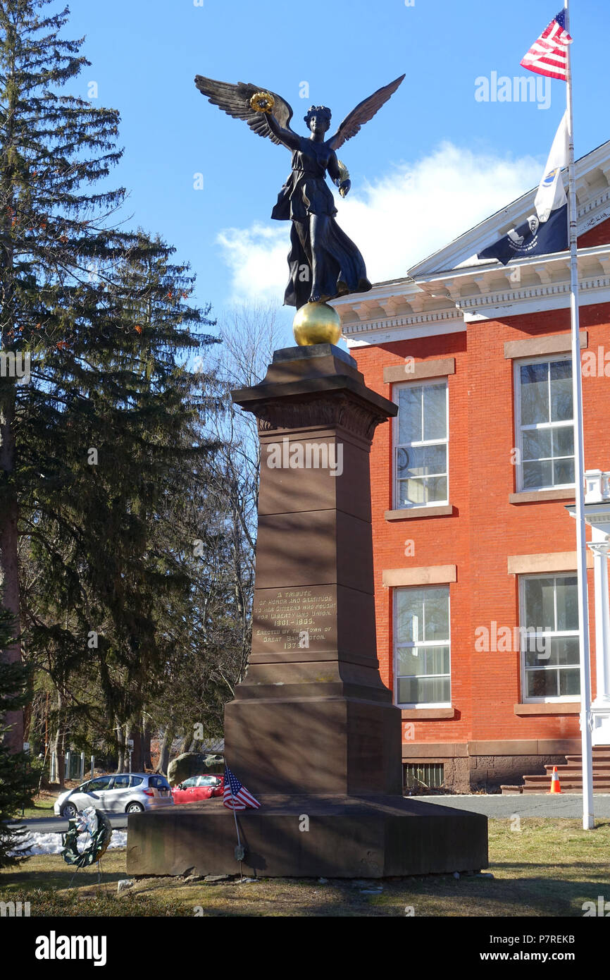 Inglese: guerra civile monumento - Great Barrington, Massachusetts, STATI UNITI D'AMERICA. Scultore: Truman Howe Bartlett, 1876. Il 15 gennaio 2017, 13:38:42 92 Guerra civile monumento - Great Barrington, MA - DSC07471 Foto Stock