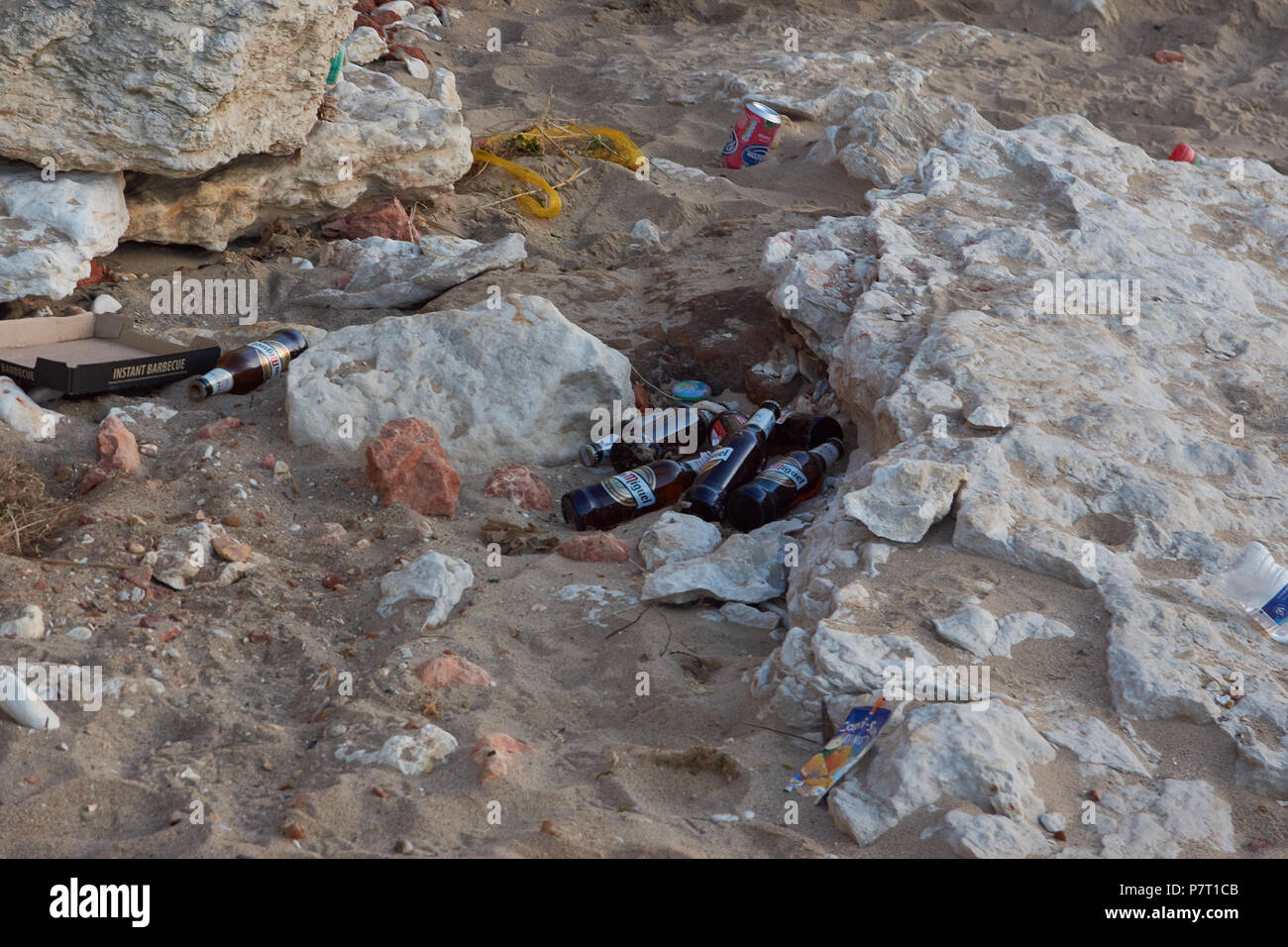 Inquinamento Di Plastica Sulle Spiagge In Inglese Foto Stock Alamy