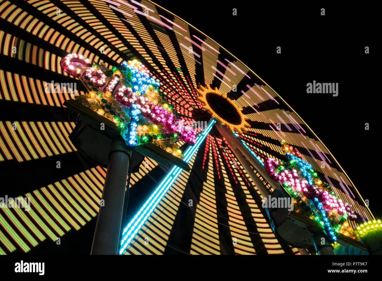 Riesenrad, lunga esposizione della ruota panoramica Ferris Foto Stock