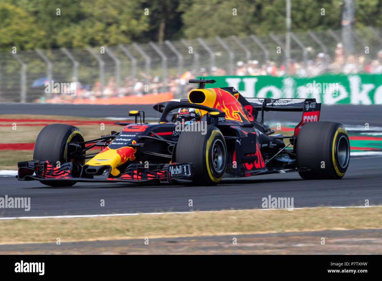 Circuito di Silverstone, Silverstone, UK. 7 Luglio, 2018. British Formula One Grand Prix, qualifica del sabato; Daniel Ricciardo nella sua Aston Martin Red Bull Racing Red Bull Racing TAG Heuer RB14 Credito: Azione Sport Plus/Alamy Live News Foto Stock