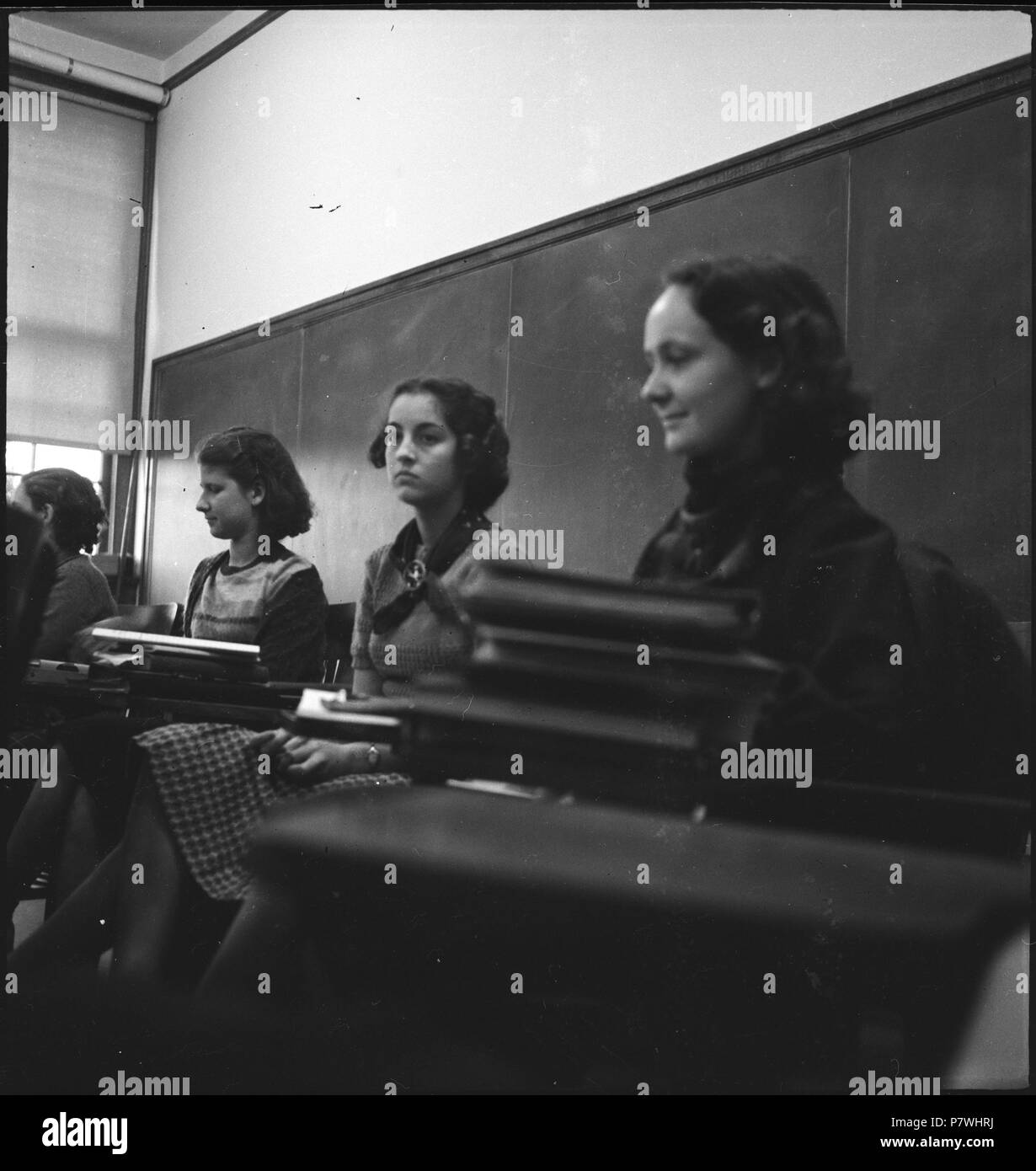 Stati Uniti d'America, Macon/GA: Wesleyan College; Mädchen in einem Schulzimmer. Dal 1936 fino al 1938 86 CH-NB - USA, Macon-GA- Wesleyan College - Annemarie Schwarzenbach - SLA-Schwarzenbach-UN-5-11-156 Foto Stock