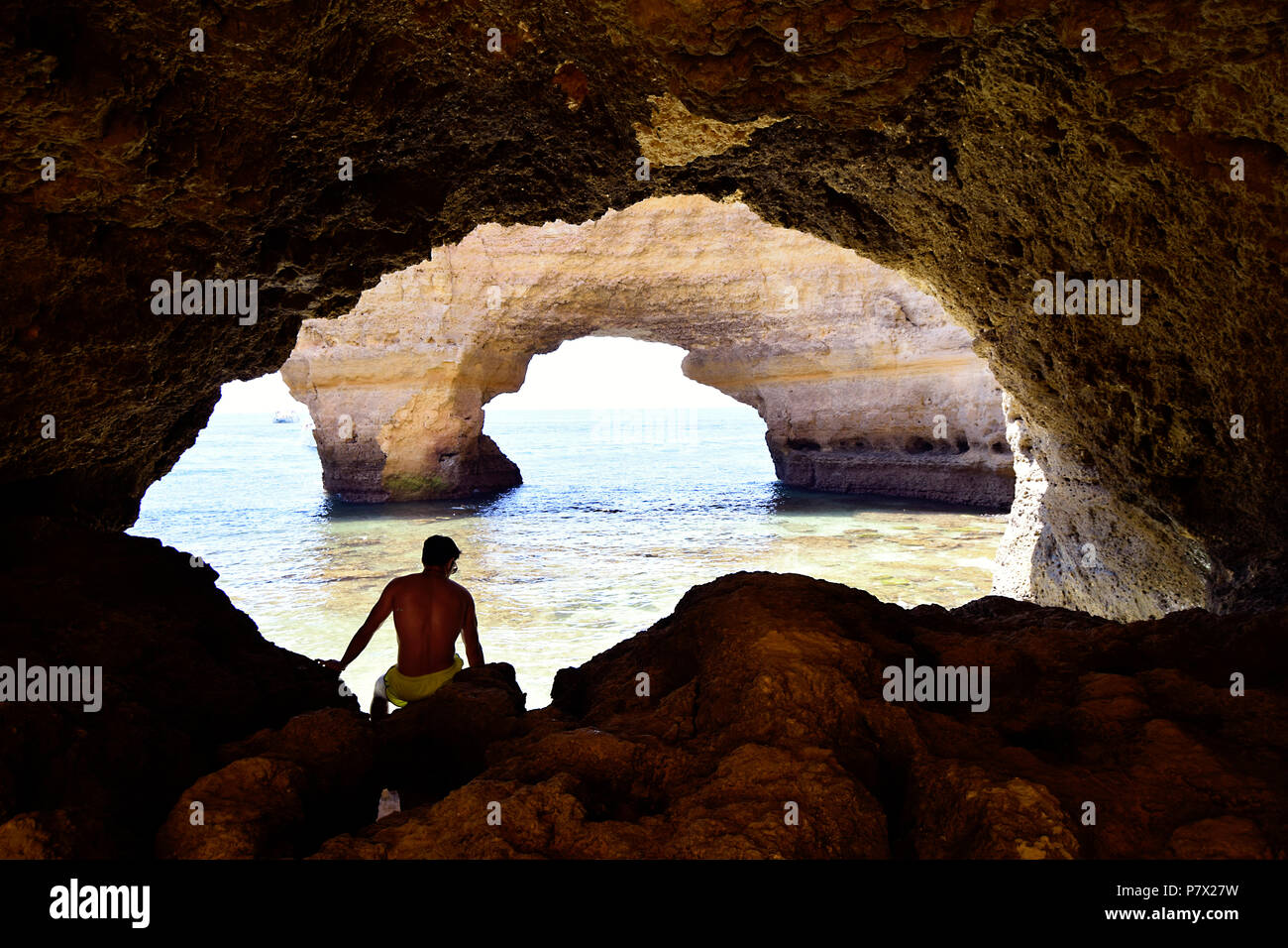 Algarve Albufeira praia da Marinha beach, una delle dieci più belle spiagge in Europa Foto Stock