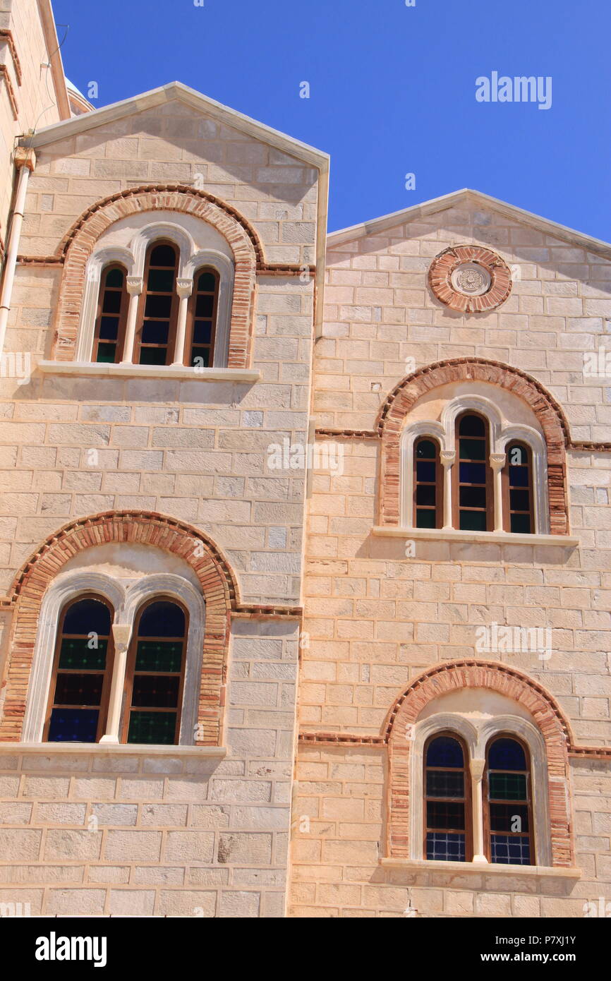 Vista della Chiesa Anastasi in Ano Syros, Syros Island, a sud del Mar Egeo, Grecia, Peter Grant Foto Stock