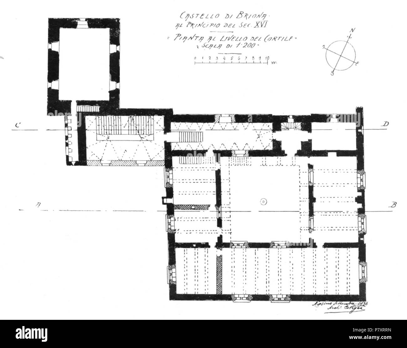 Italiano: Castello di Briona al principio del sec XVI, pianta al livello del cortile . Settembre 1936 159 Fig 95, castello di briona, al principio del sec XVI, pianta al livello del cortine, p189, dis nigra, sett 1936, nigra il novarese Foto Stock