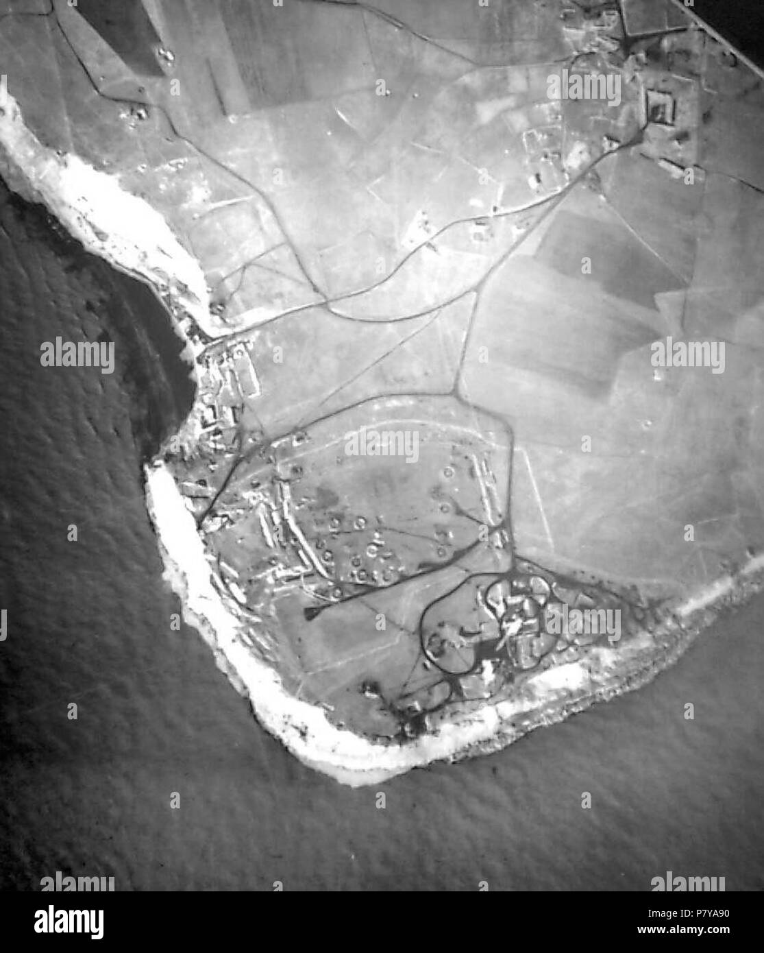 Inglese: questa è una foto di Cap Gris Nez prima opération subiscono 26 settembre 1944 . 325 RAF Reco di Cap Gris Nez Foto Stock