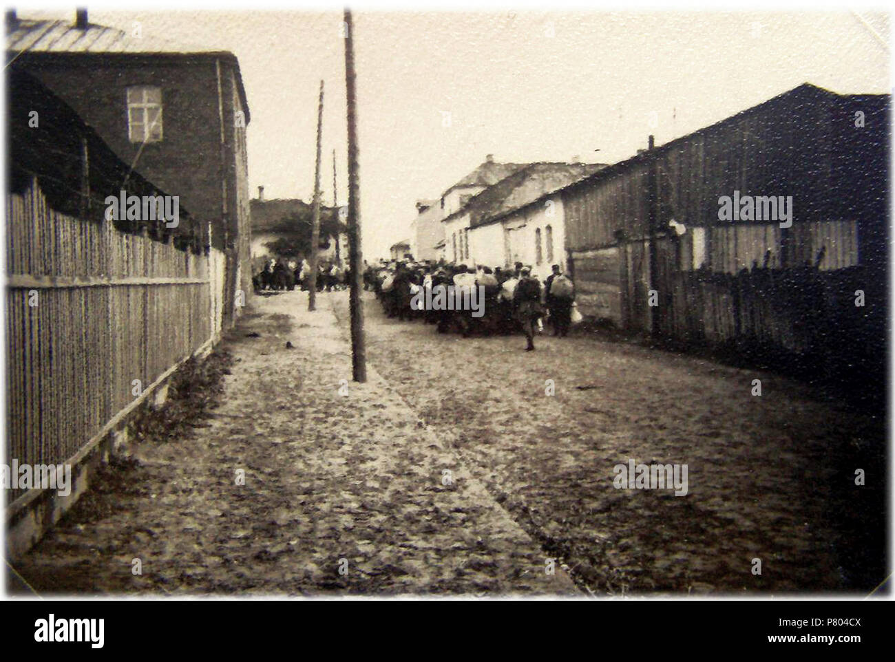 Deportacja jędrzejowskich Żydów do niemieckiego zagłady obozu w Trblince 16 Września 1942 roku 131 Deportacja jędrzejowskich Żydów do niemieckiego zagłady obozu w Trblince - 16.IX.1942 Foto Stock