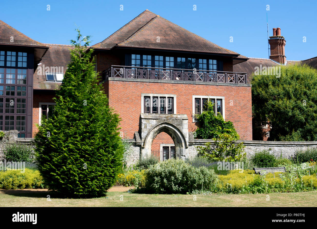 Vale of White Horse consiglio del distretto palazzo e giardini di Trendell, Abingdon, Oxfordshire, England, Regno Unito Foto Stock