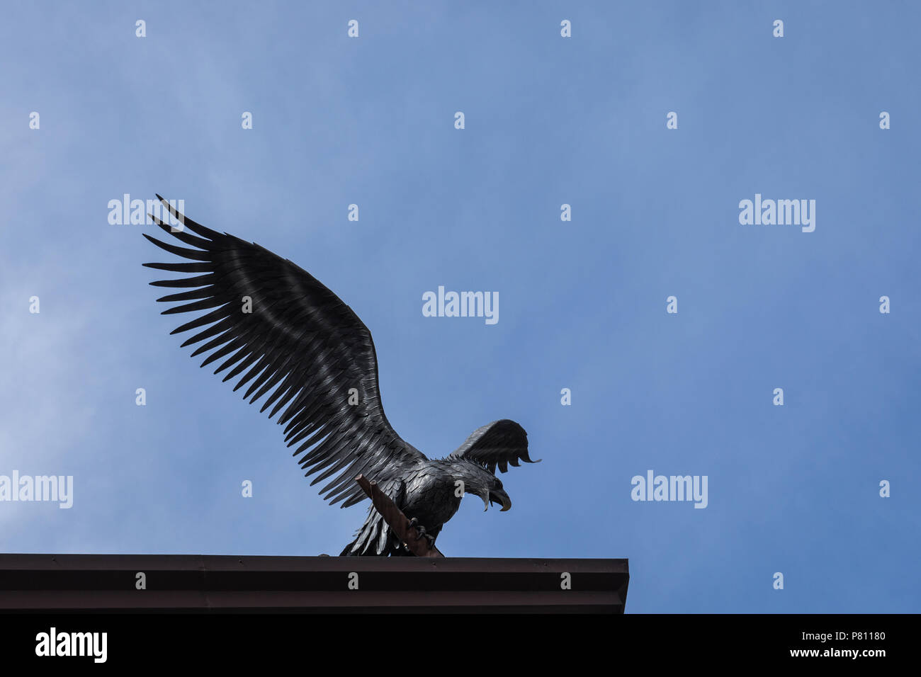 Eagle figura in ferro battuto - Rocca Pietore, Italia Foto Stock