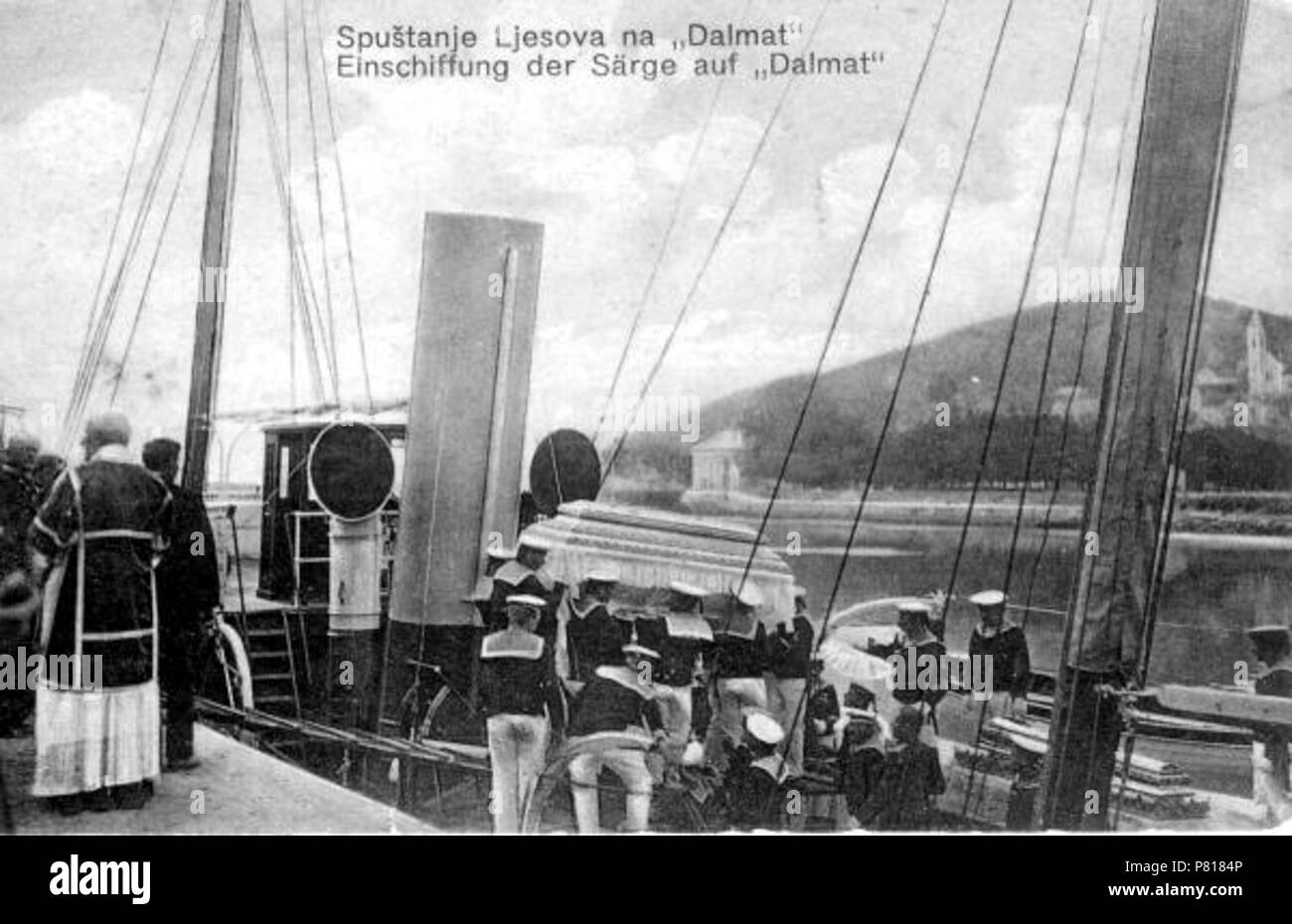 381 Ukrcaj lijesova Franje Ferdinanda ho Sofije na Dalmat u luci Metković Foto Stock