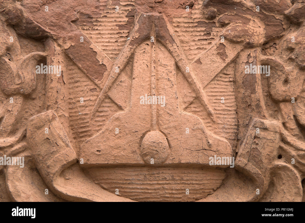 La squadra e compasso sulla colonna di un edificio in Wilmington, Carolina del Nord Foto Stock