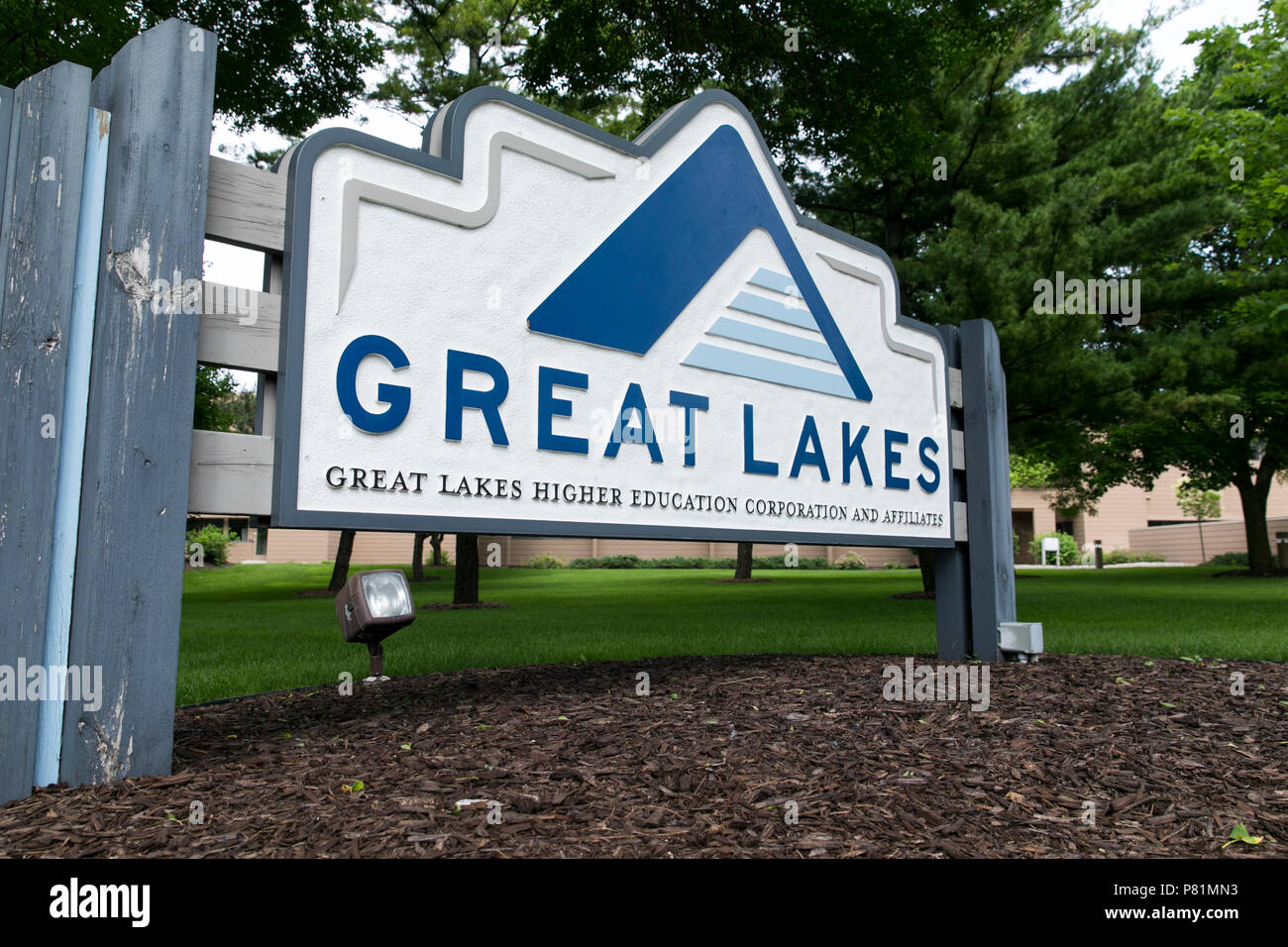 Un logo segno al di fuori della sede della Regione dei Grandi Laghi Istruzione Superiore Corporation a Madison, Wisconsin, il 23 giugno 2018. Foto Stock