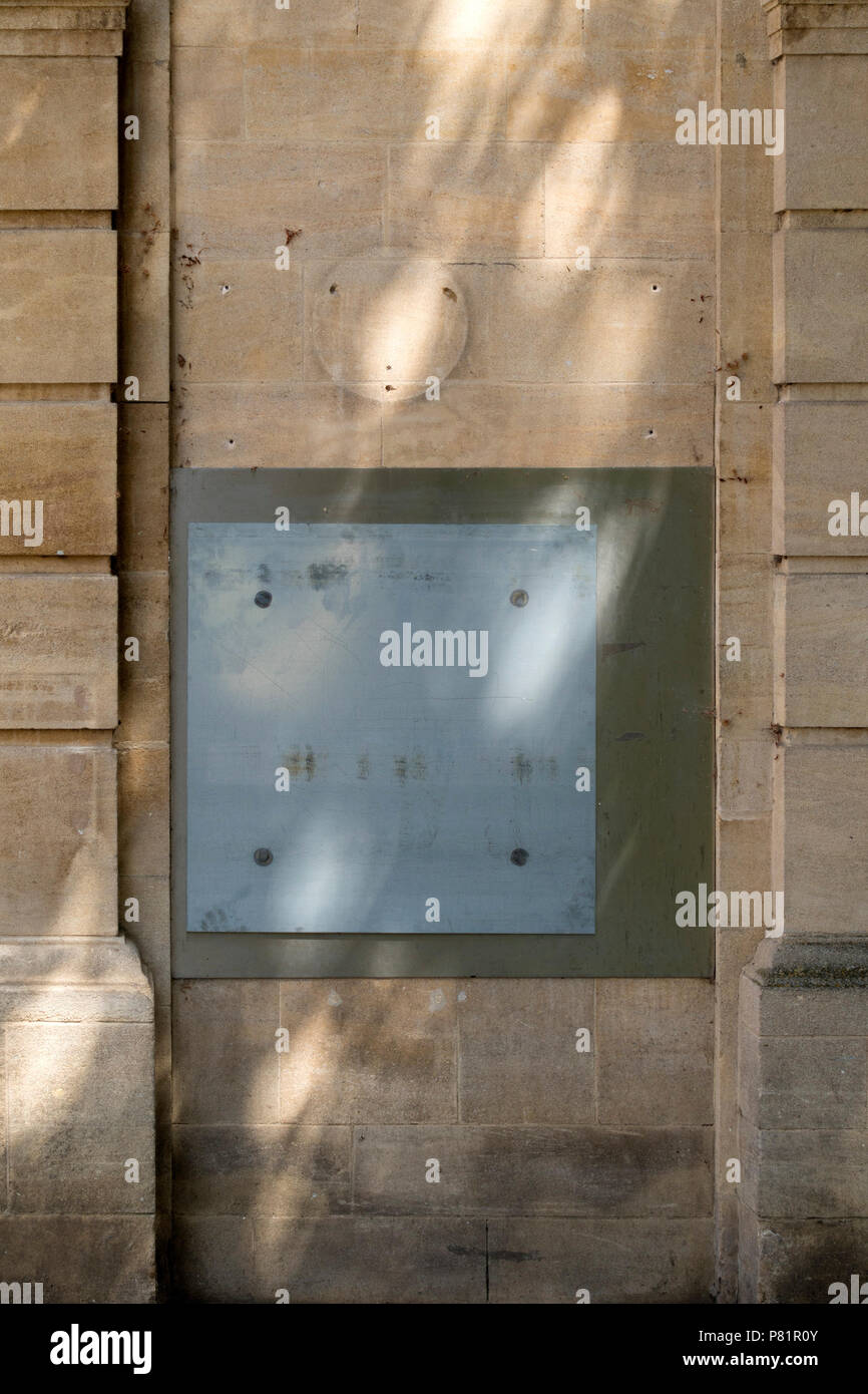 Manca la macchina bancomat ATM a chiuso Nat West High Street Bank, Stamford, Lincolnshire, England, Regno Unito Foto Stock