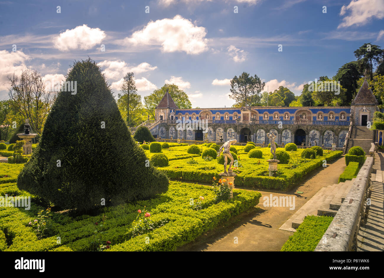 Lisbona, Portogallo, Palacio Fronteira con la sua scultura e giardino d'acqua Foto Stock