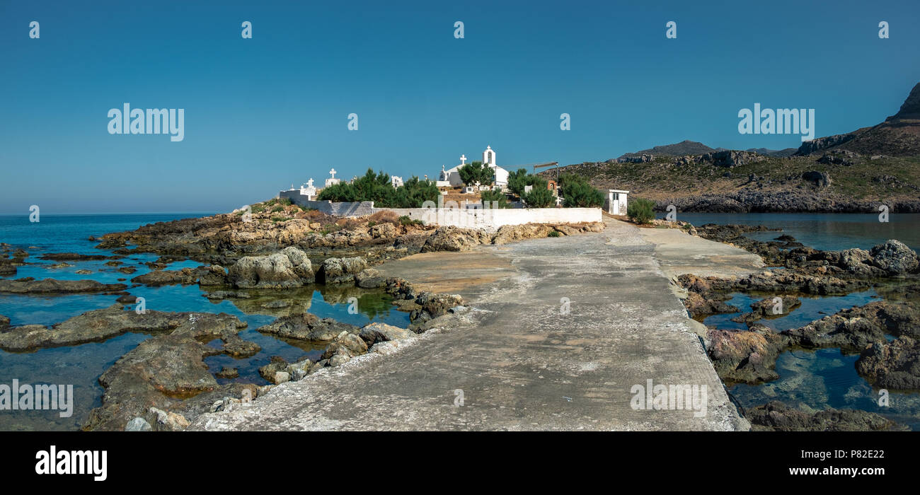 Ortodossi la piccola chiesa di Agios Fokas vicino a Monemvasia, Laconia, Pelonnese, Grecia. Foto Stock
