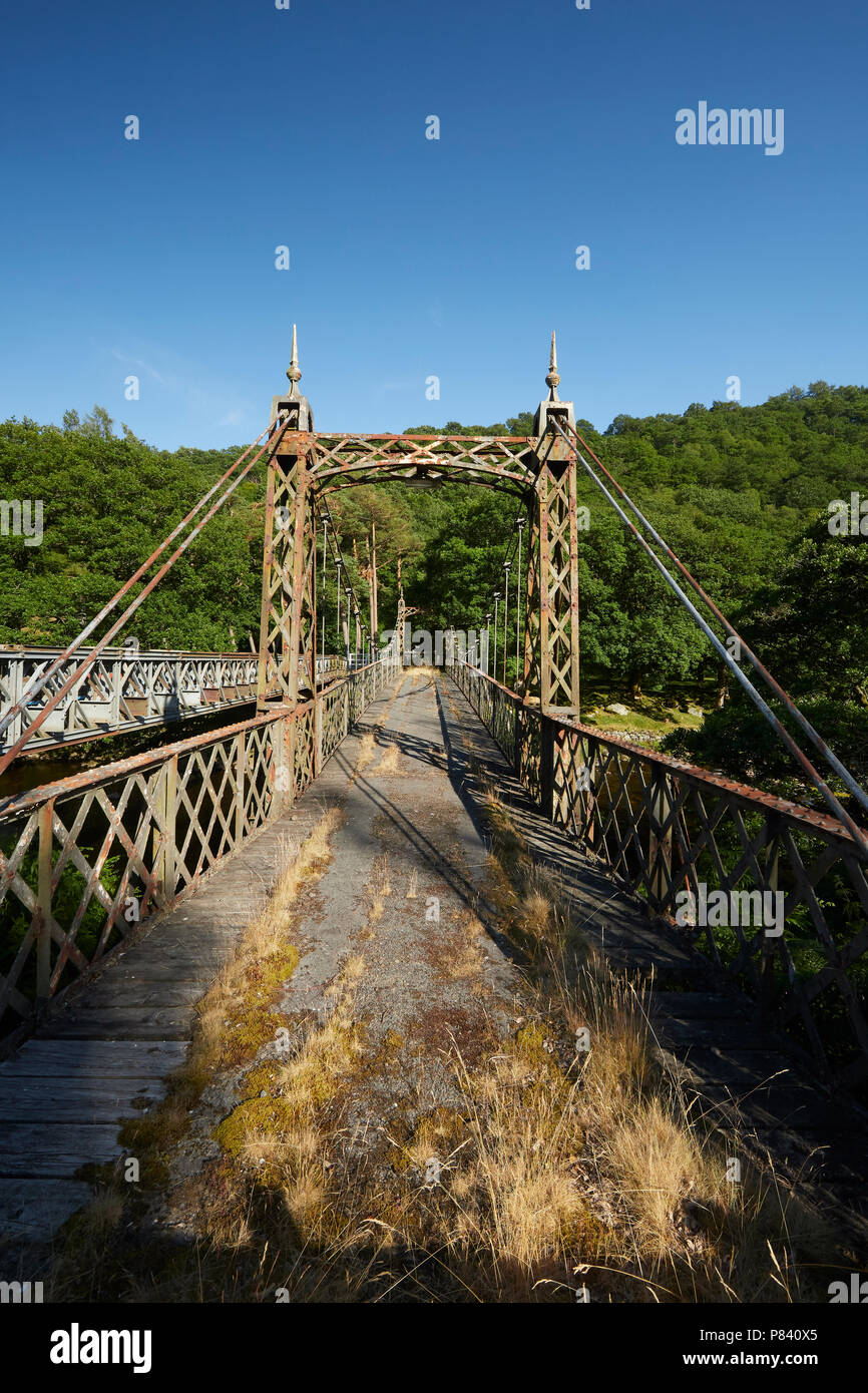 Elan Village Suspension Bridge Elan Valley Rhayader Powys Wales UK Foto Stock