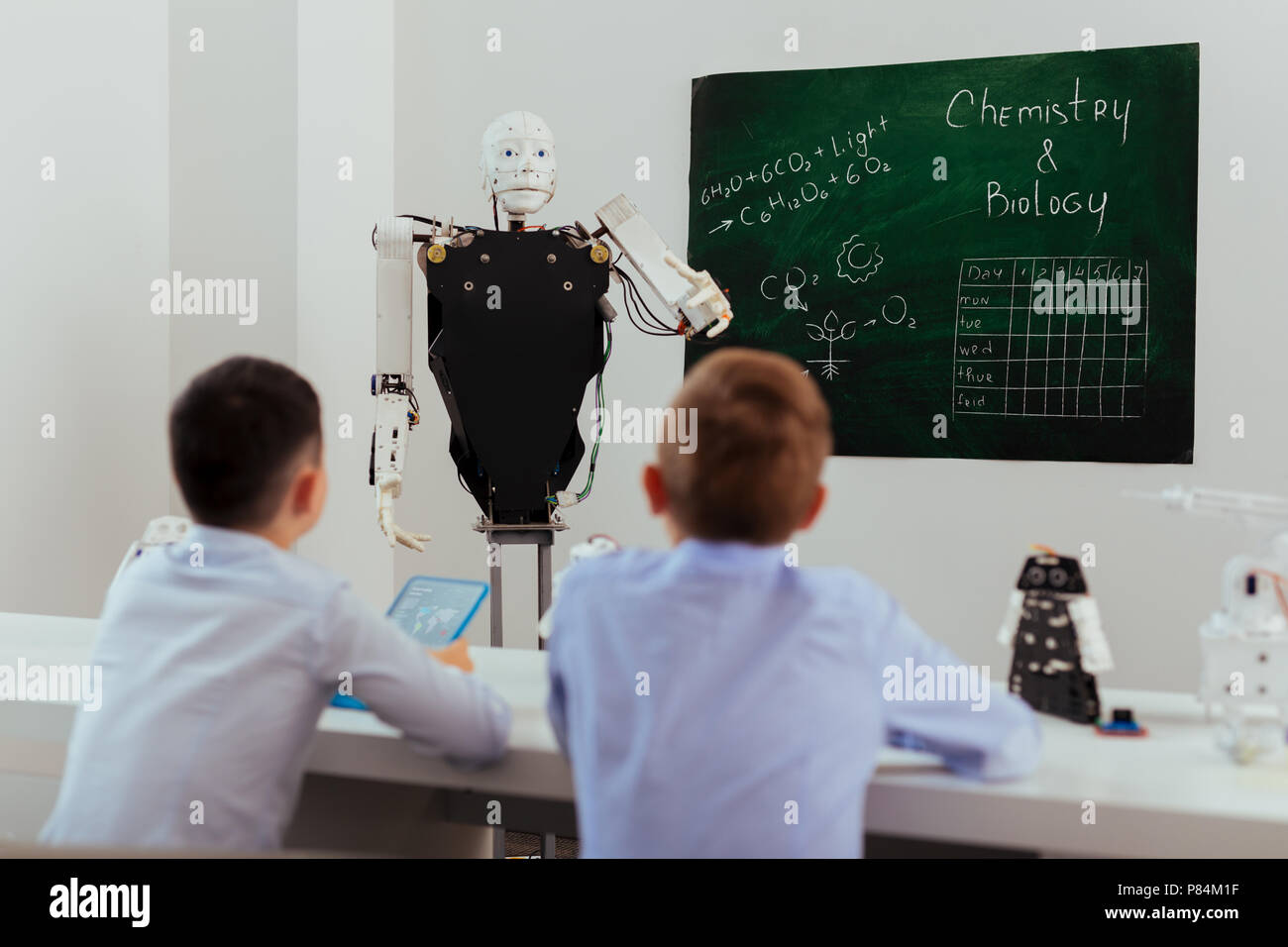 Smart Auto guidata robot conducendo una lezione Foto Stock