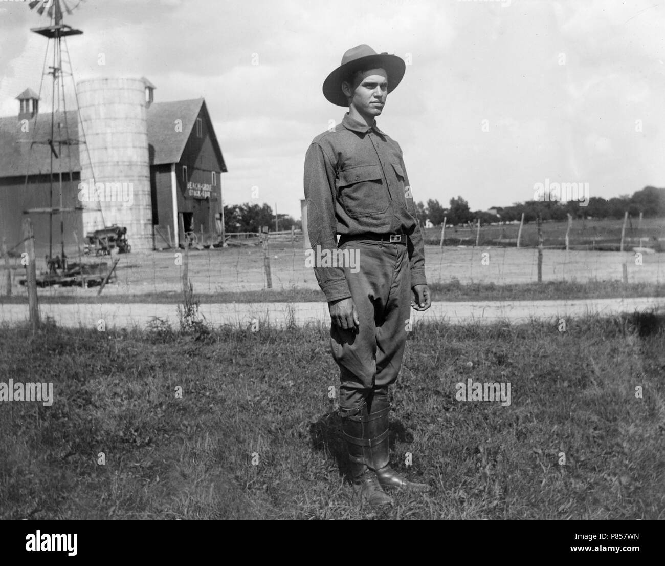 Azienda americana del ragazzo è pronto a diventare un impasto boy, ca. 1918. Foto Stock