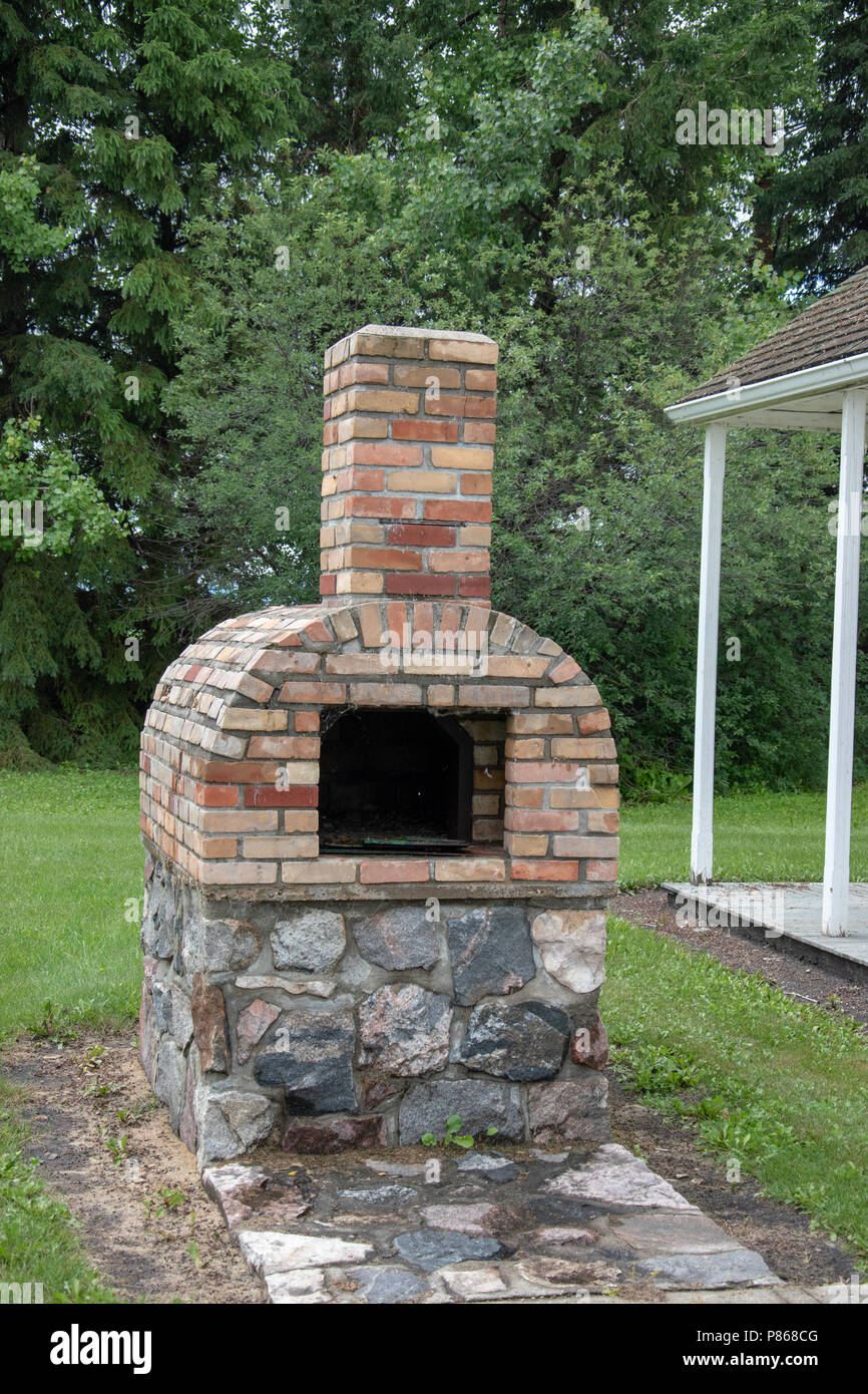 Forno esterno a livello nazionale Doukhobor Heritage Village, Veregin, Saskatchewan, Canada. Foto Stock