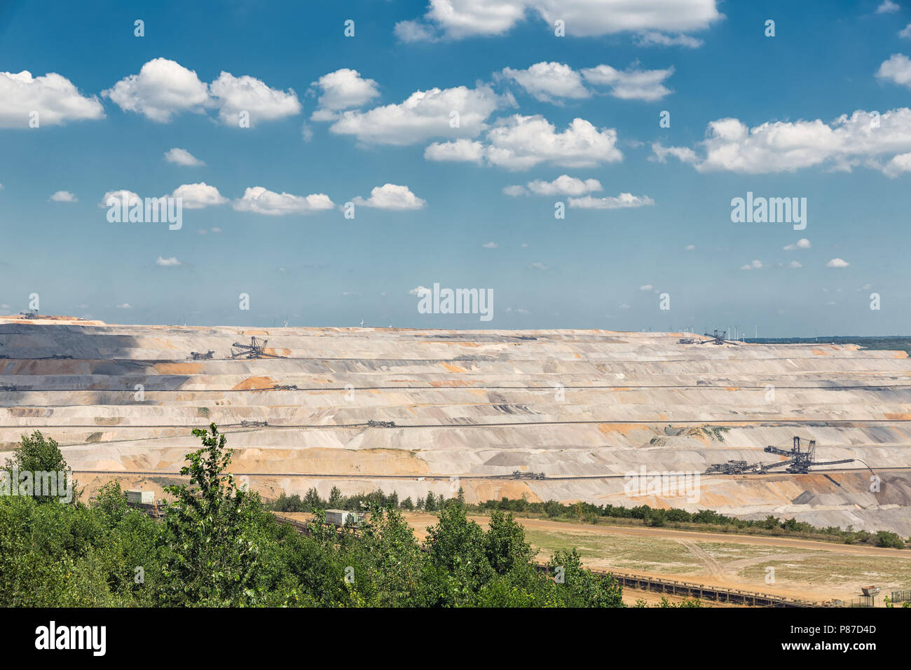 Vista in miniera a cielo aperto Hambach con carbone marrone scavo. Foto Stock