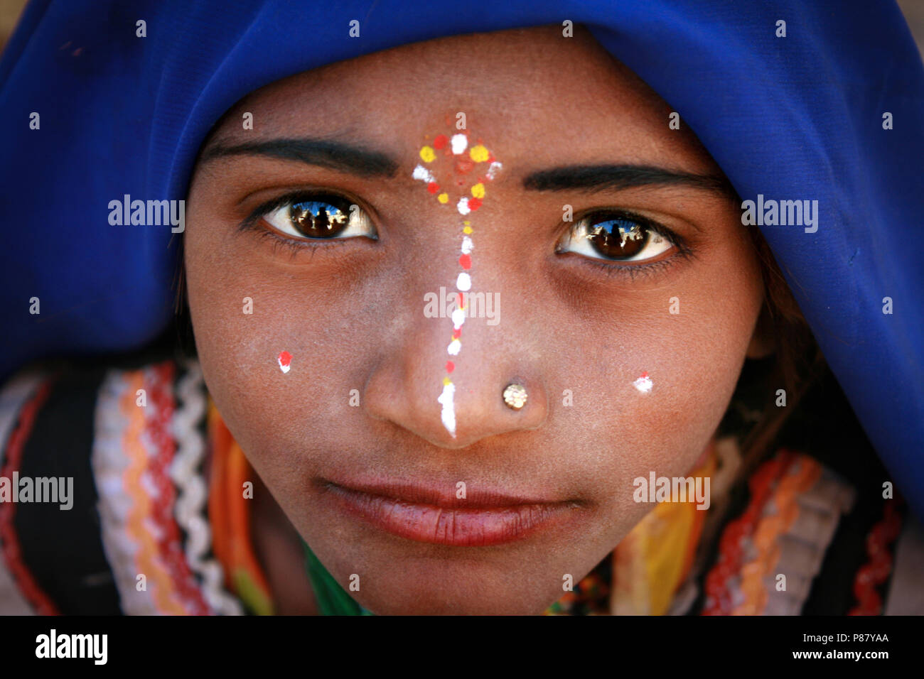 Beauitiful ragazza indiana in Jaisalmer, Rajasthan Foto Stock