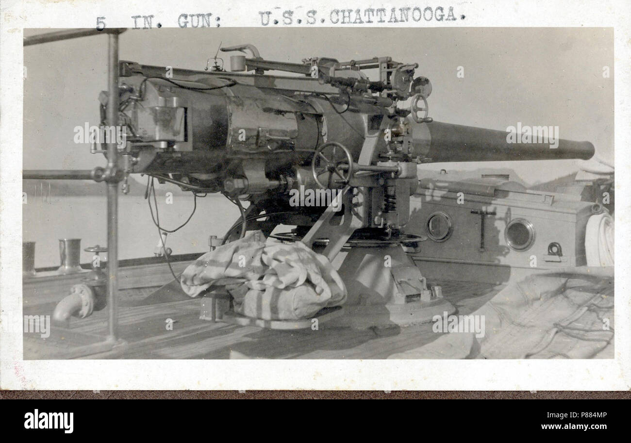 5 pollici 50 della pistola calibro USS CHATTANOOGA C-16. Foto Stock