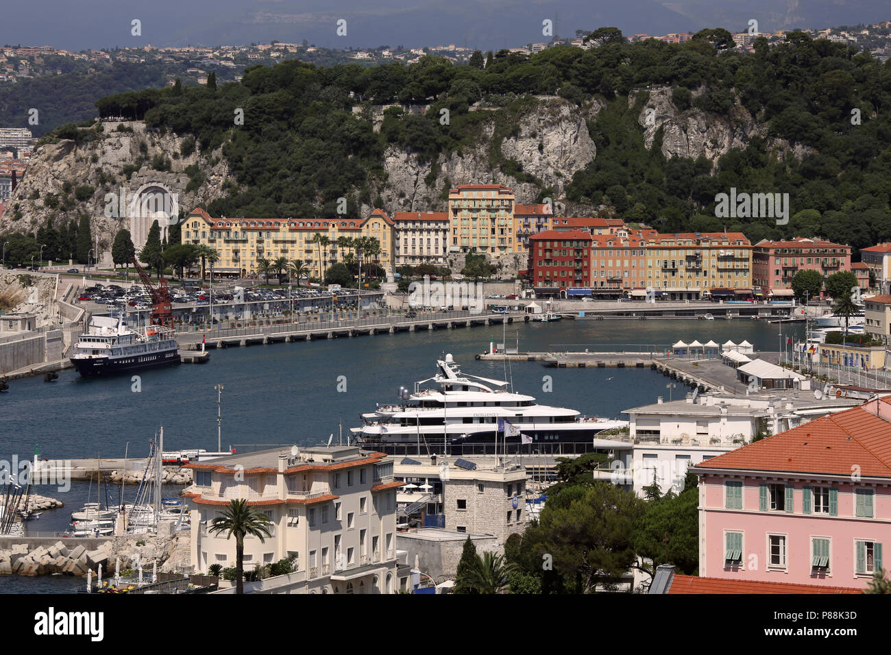 Il Vieux Port, Nizza Côte d'Azur, in Francia Foto Stock