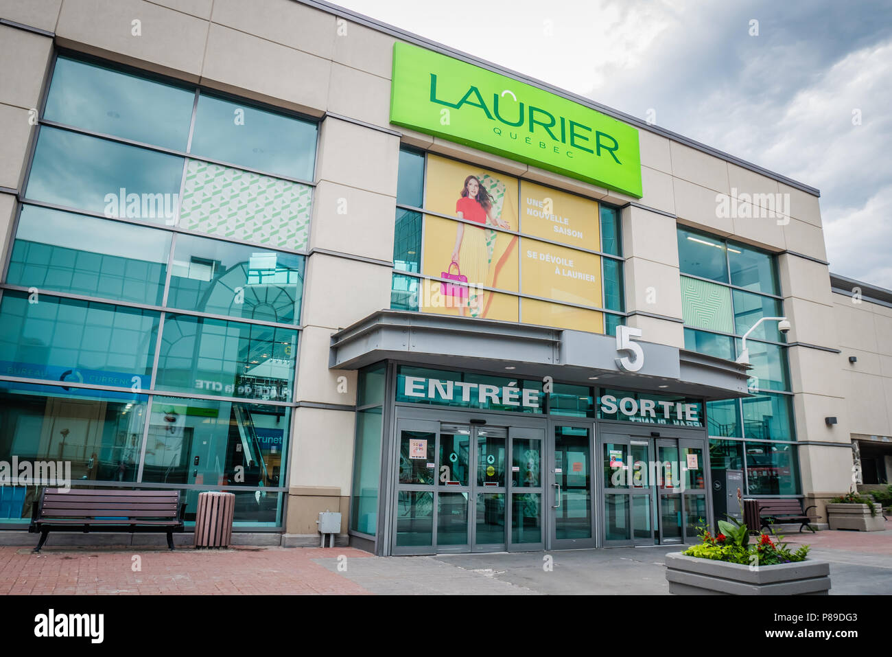 Laurier centro commerciale per lo shopping nella città di Québec in Canada Foto Stock